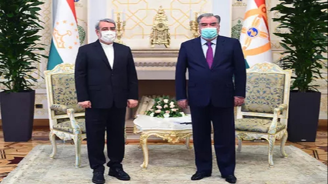  گفت‌وگوی وزیر کشور ایران با رئیس جمهور تاجیکستان درباره ضرورت توسعه روابط طرفین 