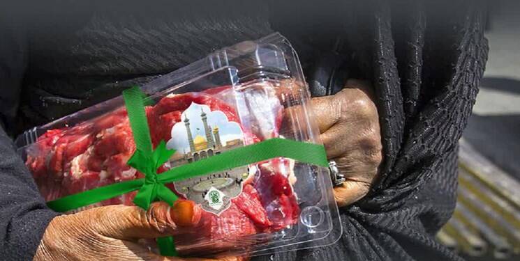 توزیع ۱۰۰ بسته گوشت نذری میان خانواده های کم بضاعت به همت کانون «شهید رحمانیان»