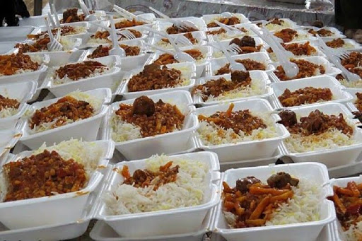 اطعام ۸ هزار نفر از شهروندان آیسک و سه قلعه در روزغدیر 