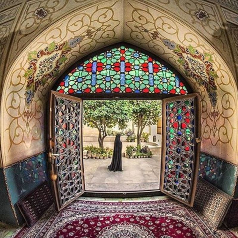امامزاده ای در جوار مسجد «صورتی» شیراز 