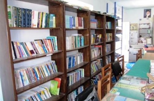 عضویت ۳۰۰ نفری در کتابخانه کانون «علی بن ابیطالب (ع)» شهر «محمله»