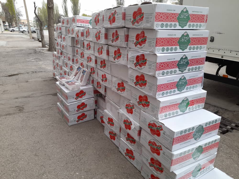  بیش از هزار بسته گوشت قربانی در آذربایجان غربی توزیع شد