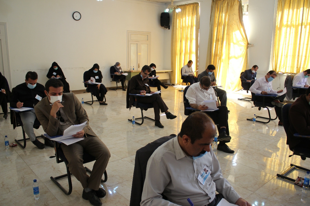 آزمون پایان دوره آموزشی متقاضیان میانجی‌گری در استان کردستان برگزار شد