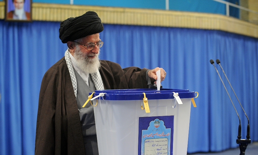 رهبر انقلاب جمعه ساعت ۷ صبح رای خود را به صندوق می اندازند