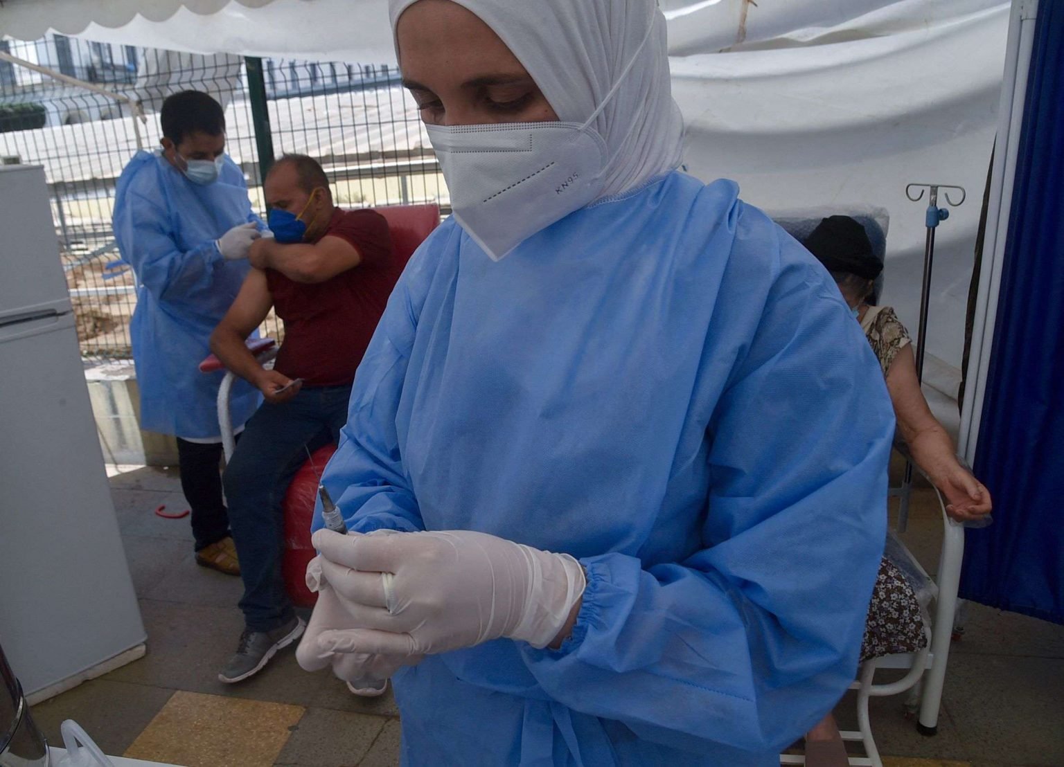 واکسیناسیون ۱۱ هزار شهروند الجزایر در مساجد