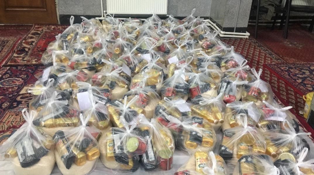 توزیع ۳۰۰ بسته غذایی به مناسبت شهادت حضرت رقیه(س)