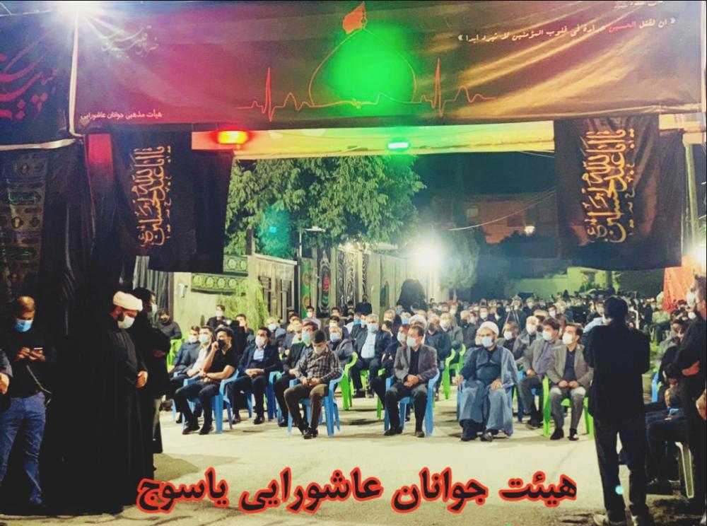 عزاداری شب‌ های ماه محرم در هیئت جوانان عاشورایی