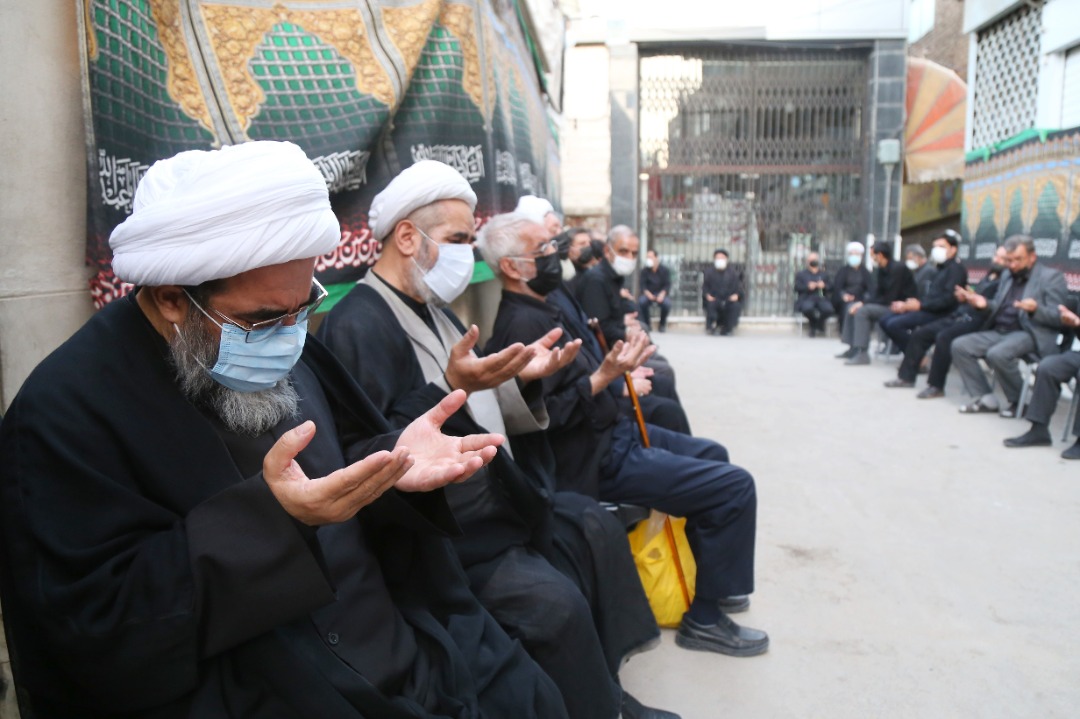 امام حسین (ع) زیر بار ذلت و خواری نرفت/ لشکر کفر و شرک در روز عاشورا گول دنیا را خوردند