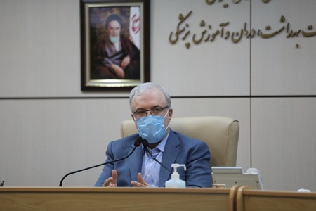 تاکید وزیر بهداشت بر واکسیناسیون هنرمندان    