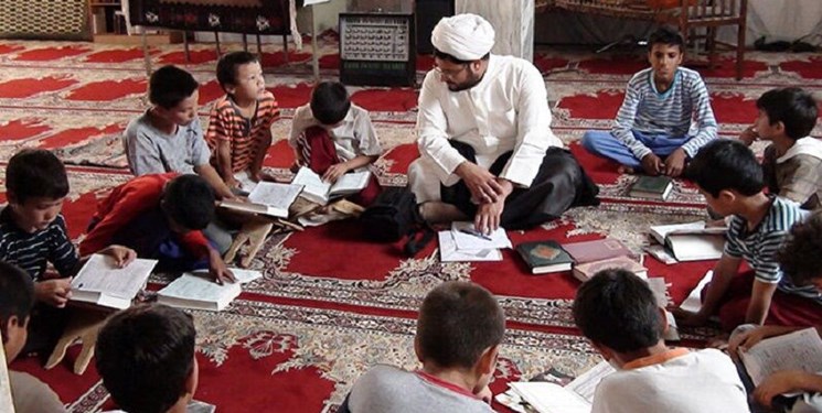کلاس های قرآنی کانون «یاس مدینه» جوانان را به مسجد جذب کرده است