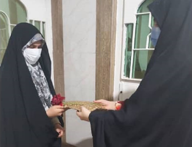 طرح « سه شنبه های تکریم » در روستای چهواز اجرا شد/تجلیل از برترین شرکت کننده مسابقه « دختران زهرایی » 