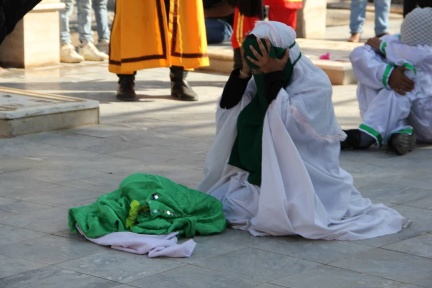  اجرای تعزیه خوانی و دمام زنی به مناسبت شهادت امام علی (ع) در بیرجند