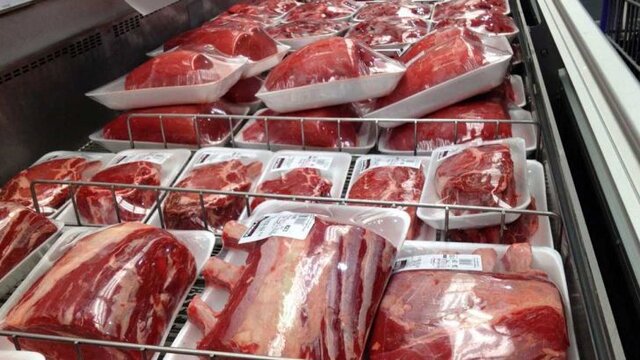 قیمت گوشت منجمد دولتی در بازار کاهش یافت 