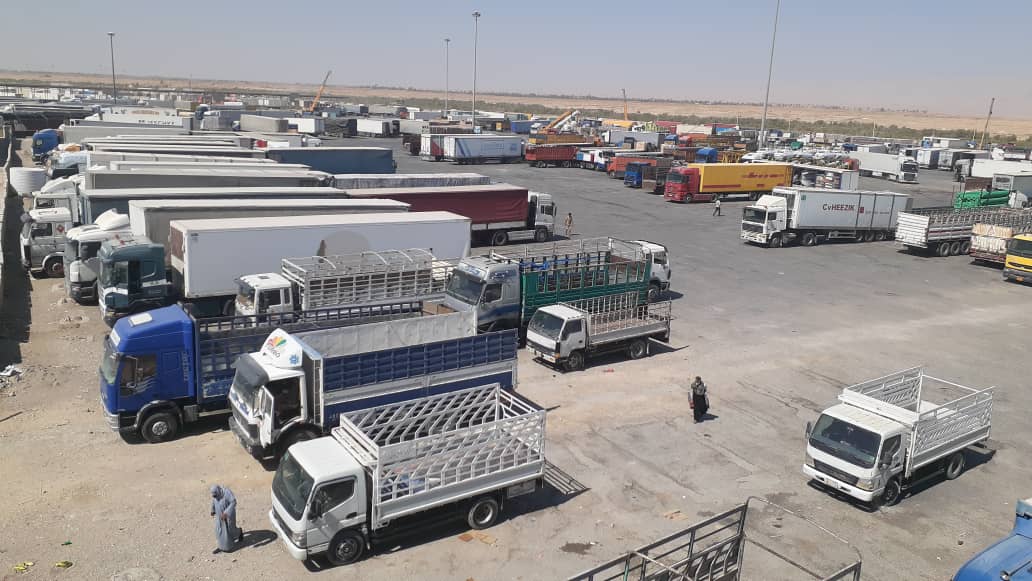 ۹۱۴ هزار تن کالا از مرز مهران به عراق  صادر شد 