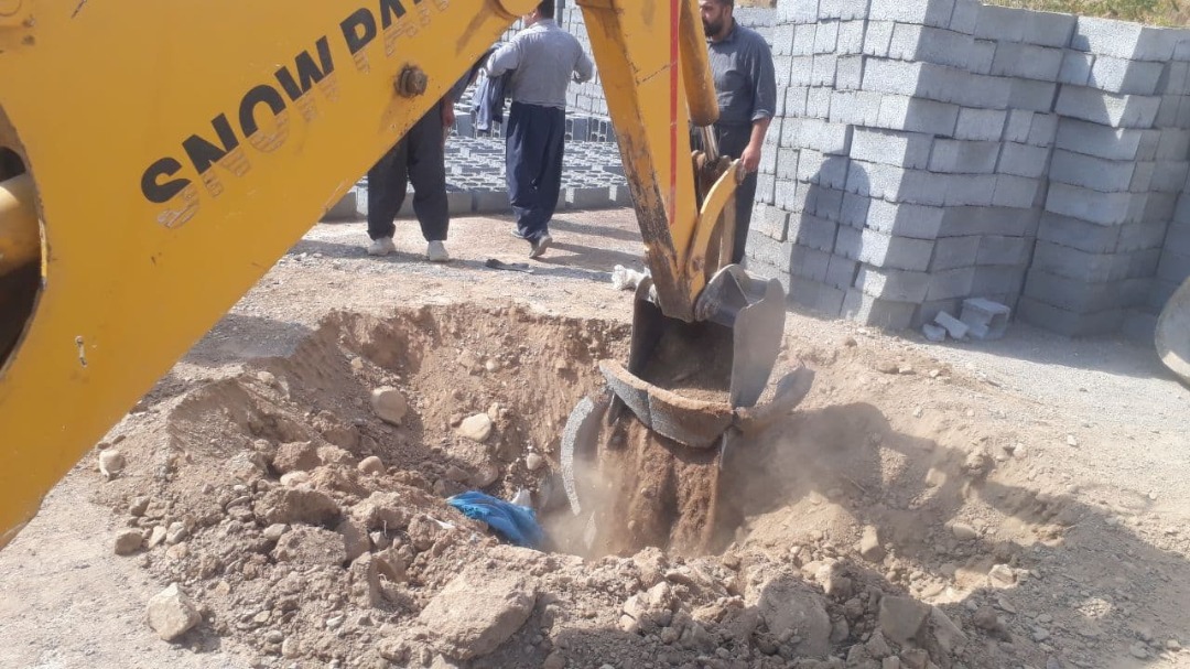 ۱۳ حلقه چاه غیرمجاز برای تعادل‌بخشی منابع آب‌های زیرزمینی در شهر حسین‌آباد مسدود شدند  