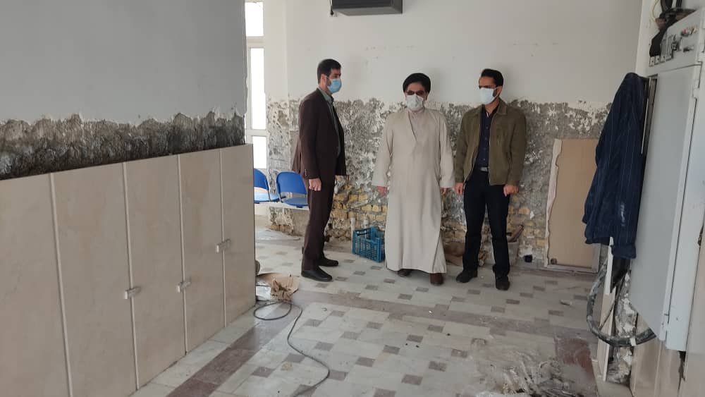اجرای پروژه کاشیکاری درمانگاه لشت نشا از عواید موقوفه فخرالدوله