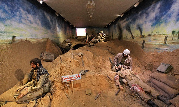 خلاء ساخت باغ موزه دفاع مقدس در ورامین احساس می شود