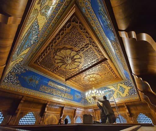 بازسازی ضریح آستان مقدس امامین کاظمین(ع) اجرا شد