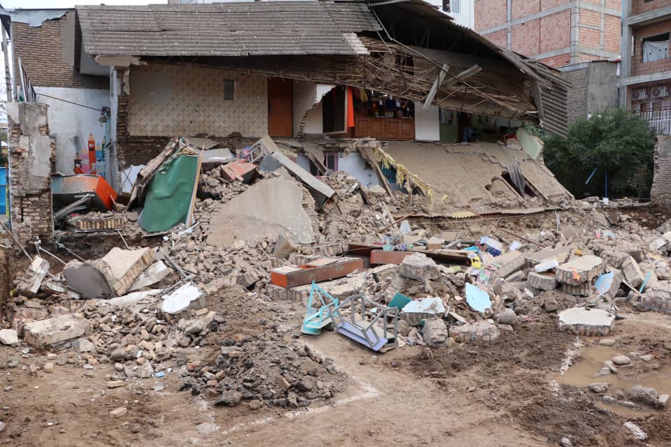 گودبرداری غیراصولی در مجاورت مدرسه غیردولتی باعث ریزش دیوار شد