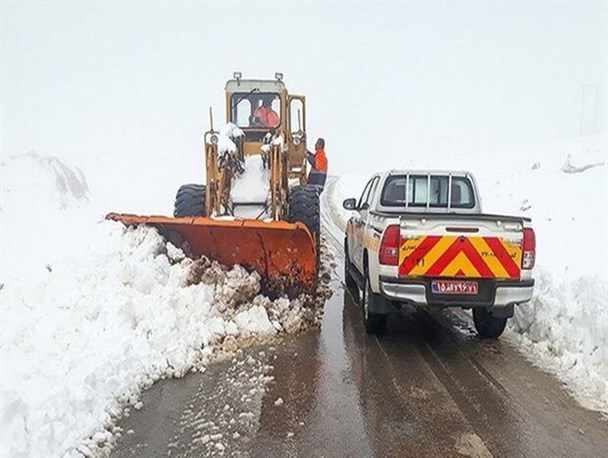  آمادگی برای راهداری زمستانی با حمل و ذخیره ۴ هزار تن نمک