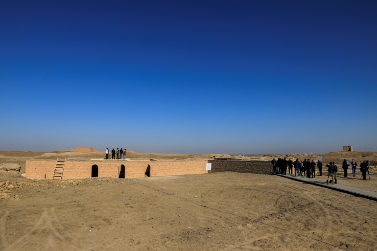 کشف مسجد گلی ۱۳۰۰ ساله در «ذی قار» عراق 