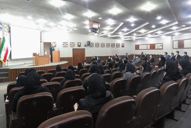 کارگاه آموزشی کارآموزان ورودی ۹۹ کانون وکلای دادگستری گلستان برگزار شد