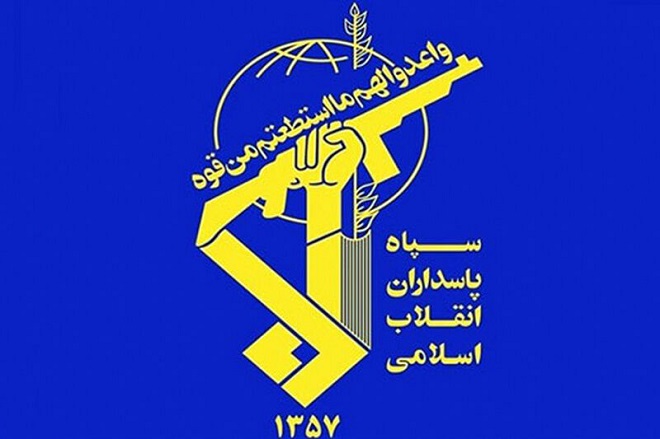  خدمات رسانی نیروی زمینی سپاه به سیل زدگان کرمانی 