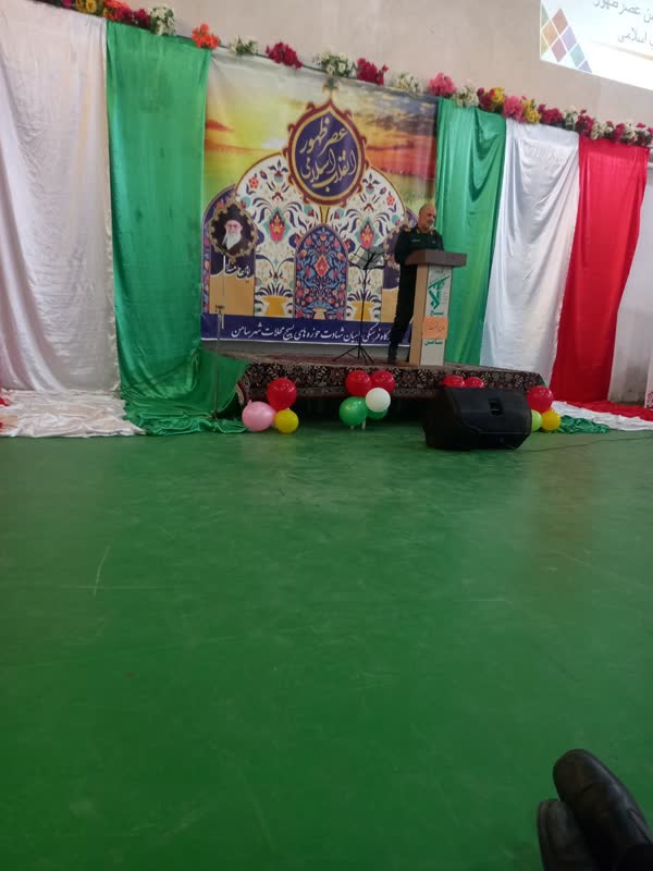    برگزاری مسابقات ورزشی جام فجر به همت کانون  روستای شهید مفتح درملایر   