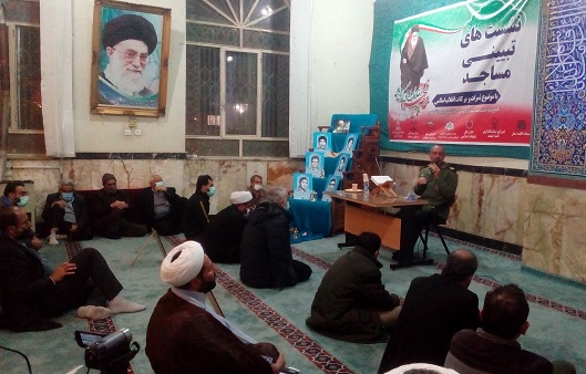 ششمین شب از نشست های تبیینی دهه فجر در مسجد امام حسن(ع) شهرکرد برگزار شد 