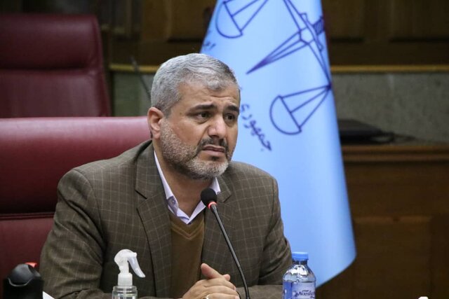 بازدید رئیس کل دادگستری تهران از انبارهای گمرک فرودگاه امام