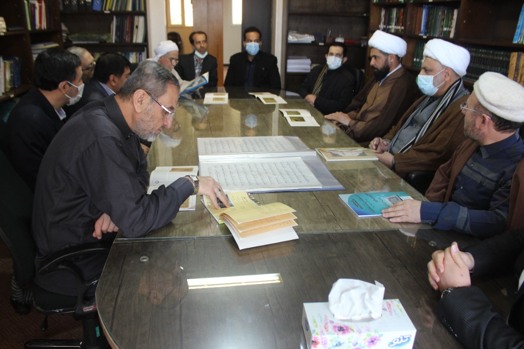 داوران خارجی مسابقات بین المللی از شورای عالی قرآن و مرکز طبع و نشر قرآن بازدید کردند