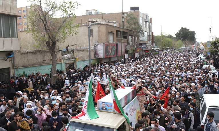  پیکر مطهر شهید مدافع حرم  در قم تشییع شد