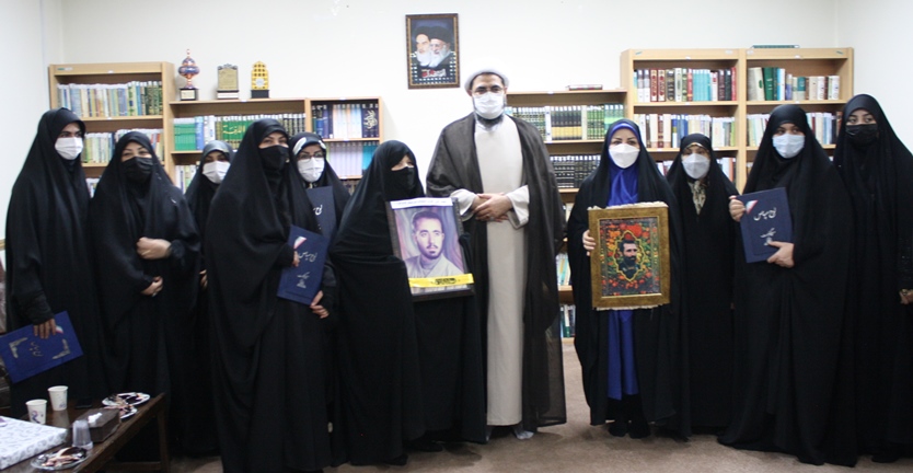 اجرای طرح «شکوه مادری» با تجلیل از مادران فعال کانون های مساجد همدان 