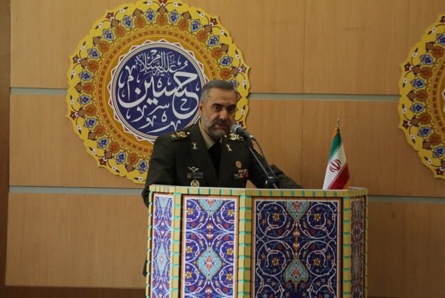 مجموعه صنعت دفاعی در ترسیم آینده ایران مقتدر نقش بسزا و مسئولانه دارد