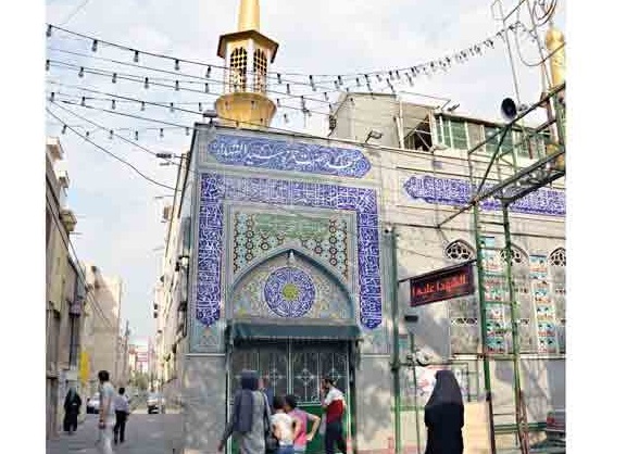 کانونی که مسجد سیدالشهداء(ع) را پایگاه قرآنی منطقه ۱۷ کرده است