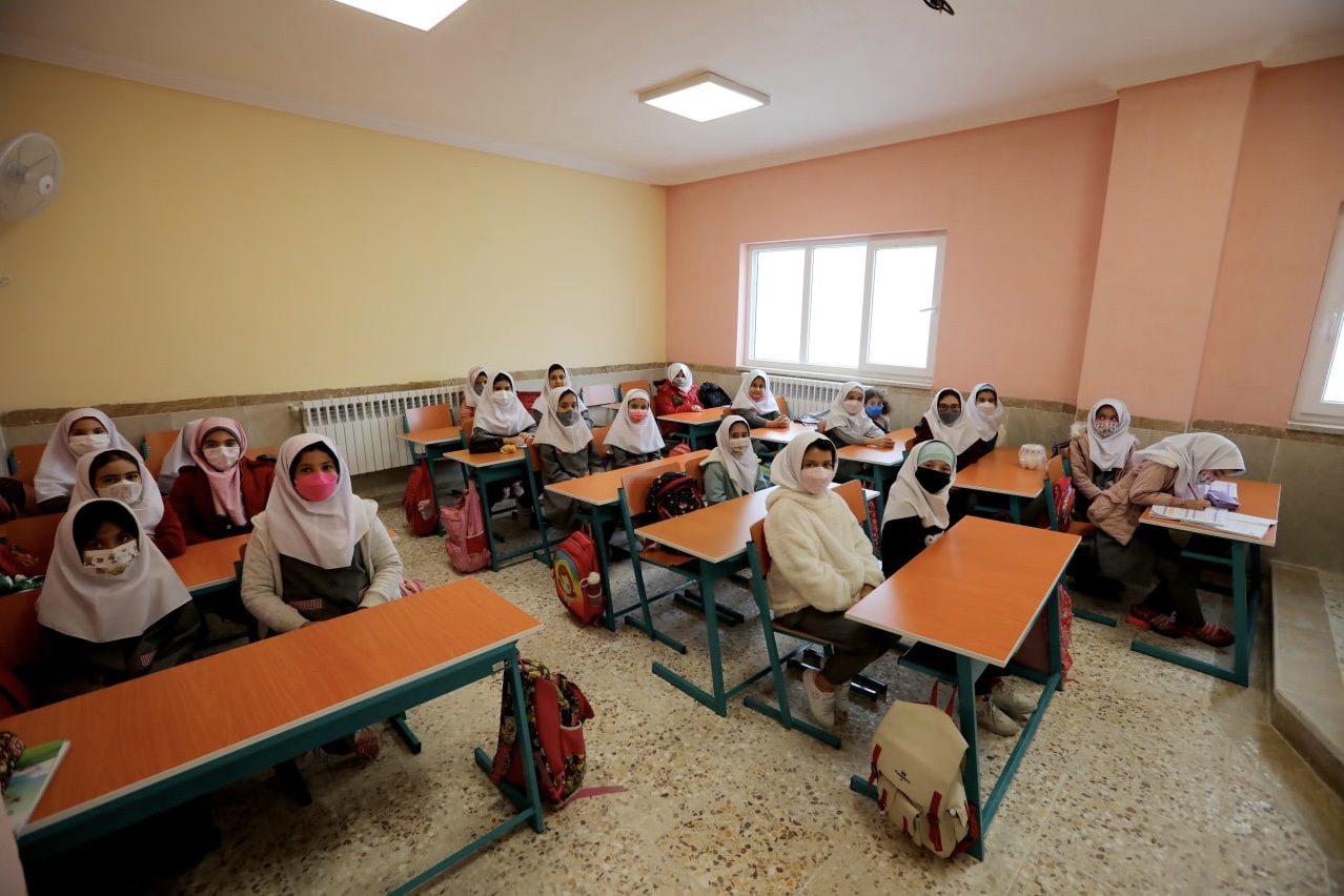 دولت سیزدهم هرچه سریع تر سند تحولی بنیادین آموزش و پرورش را اجرایی کند