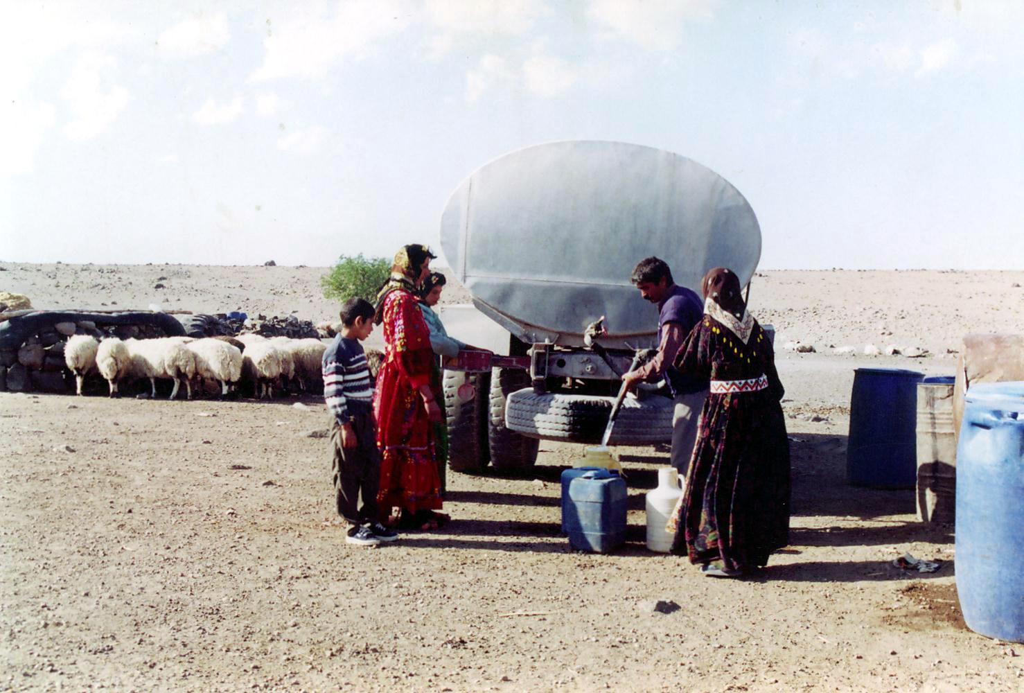 ۶۵ روستای خوسف با یک تانکر آبرسانی می شود  