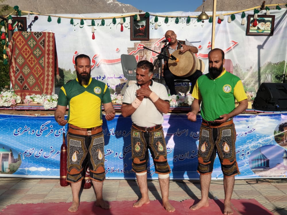 برگزاری جشنواره فرهنگی و هنری دنا 