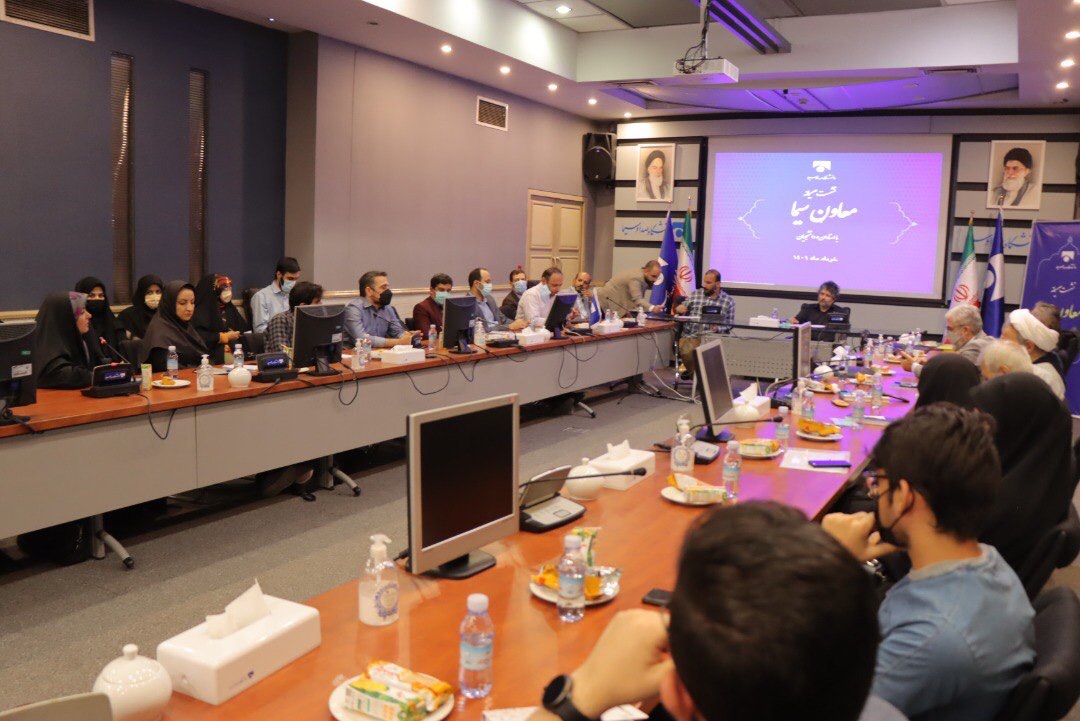 ایجاد یک برند تلویزیونى براى تولیدات دانشجویی