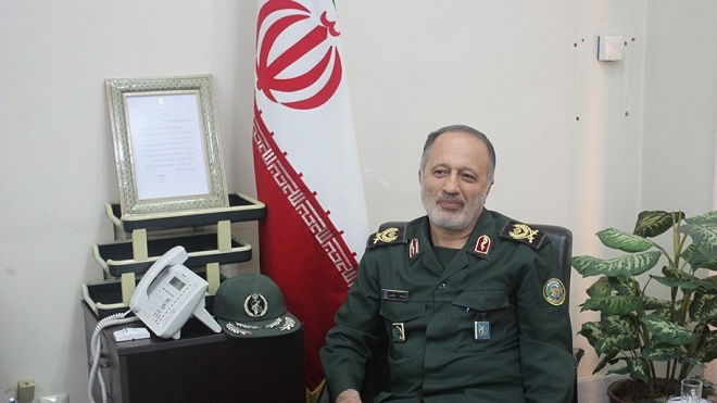۲۰۰ بسته معیشتی بین پیشمرگان کرد مسلمان مریوان توزیع  شد