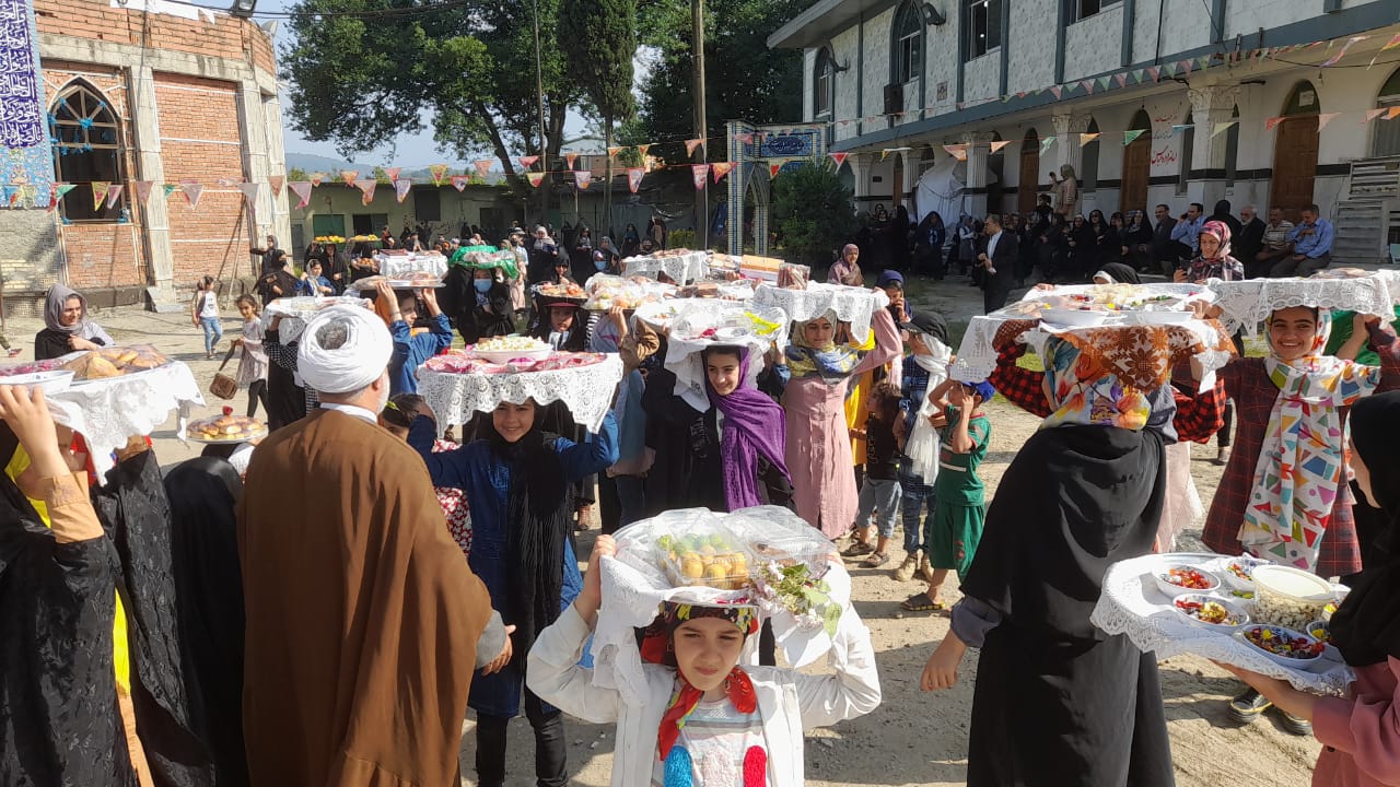 استقبال از مهمانان جشن ولادت حضرت معصومه(س)با آئین سنتی«مجمع سری»