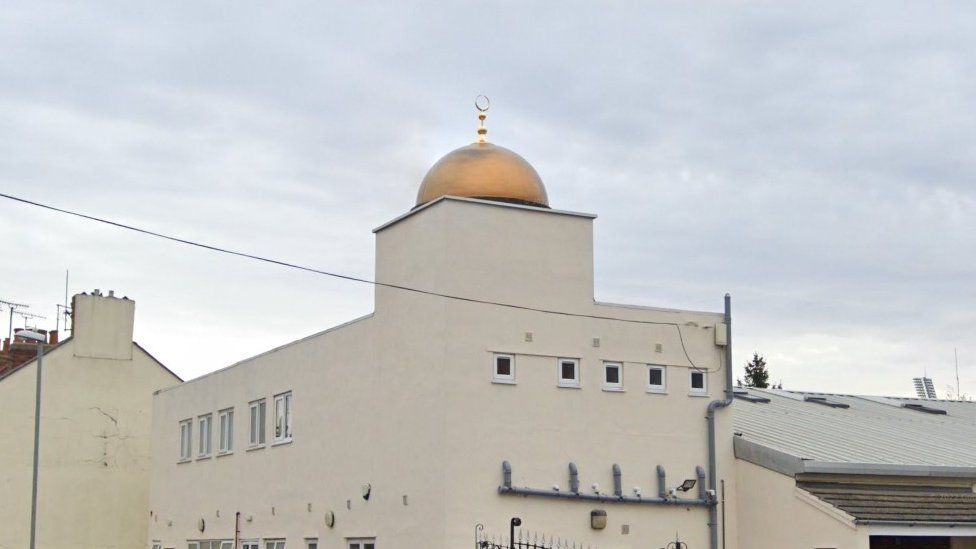 شورای مساجد برای اولین بار در «نورث همپتون شایر» تشکیل شد 