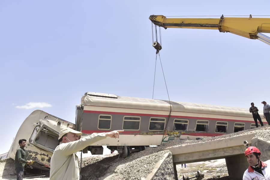 دلیل قطعی حادثه قطار مشهد - یزد اعلام شد 
