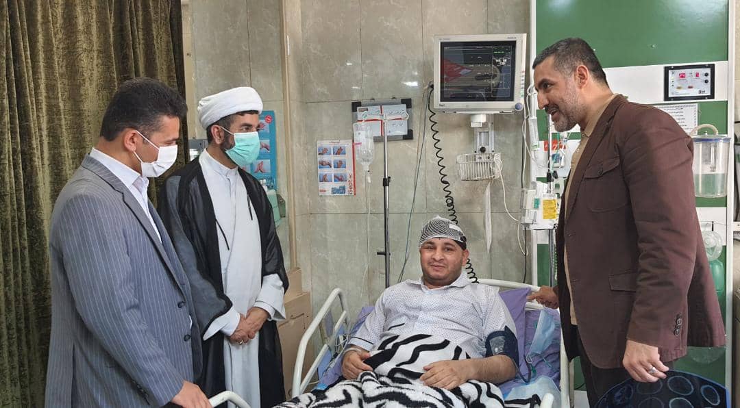 عیادت مدیرکل فرهنگ و ارشاد اسلامی خوزستان از فعال رسانه‌ای استان