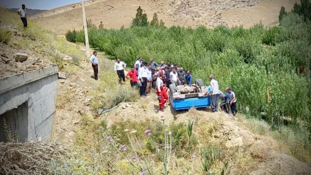 سقوط نیسان بار در محور ارومیه - سرو   ۳ کشته برجای گذاشت