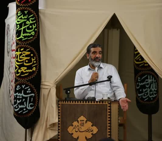  وقتی حرکتی، از جنس امام حسین(ع) باشد برکت می گیرد