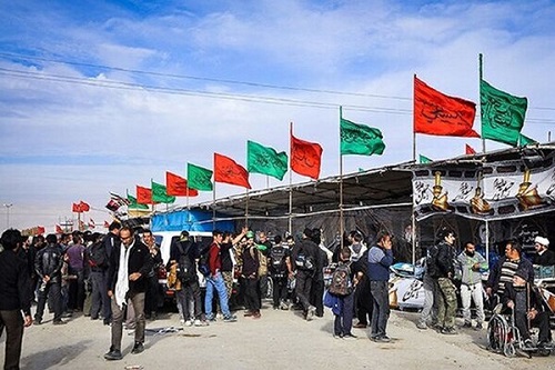 خدمت رسانی موکب داران حسینی البرز در زمینی به وسعت یک هزار و ۵۰۰ متر در نجف