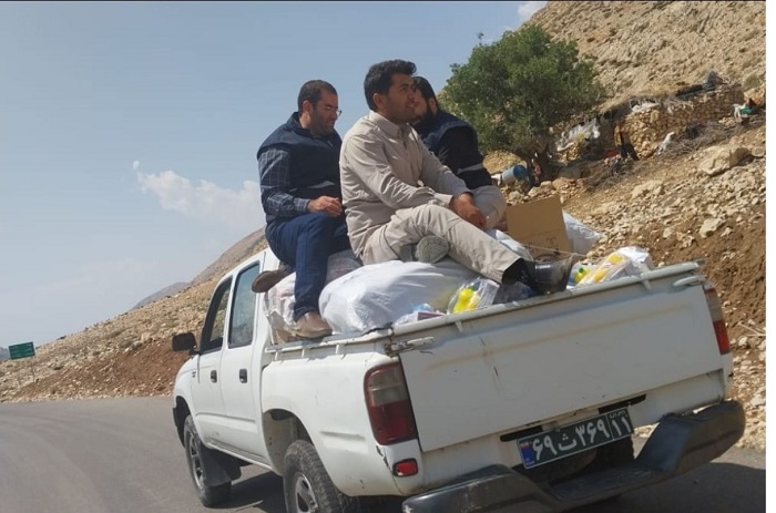 امداد رسانی ستاد اجرایی فرمان امام(ره) به عشایر آسیب دیده شهرستان مارگون