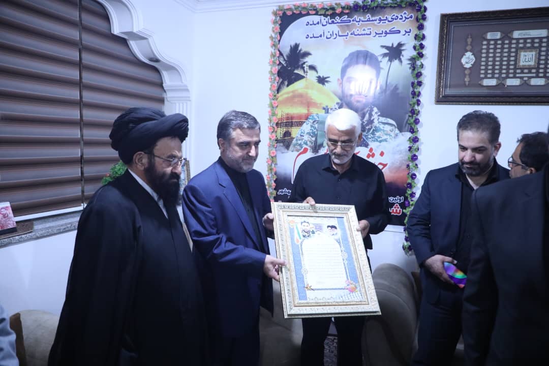 دیدار استاندار مازندران با خانواده شهید مدافع حرم سید سجاد خلیلی