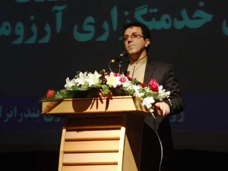 گرفتار روزمرگی شدن و مطالبه گر نبودن مدیران، از ضعف فعالیت ها است